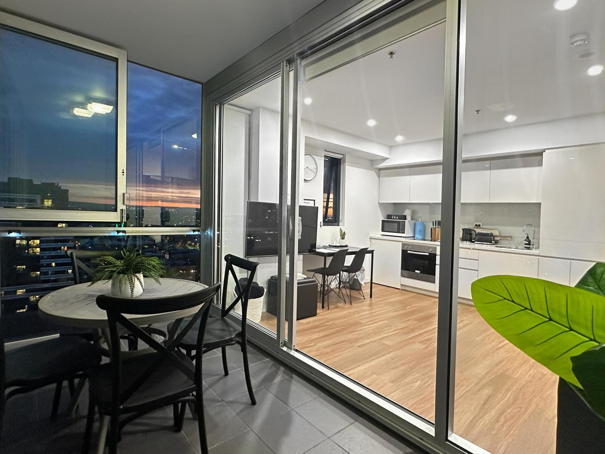 Penthouse View Apartment Luxury Cbd Penthouse Sleeps 6 Balcony Spa Access Adelaide Eksteriør bilde